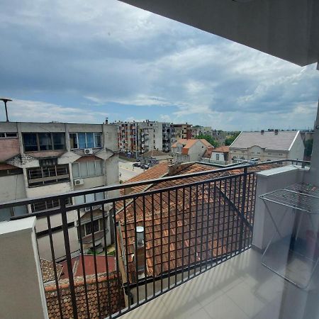 Ekskluziv Apartmani Paraćin Eksteriør billede